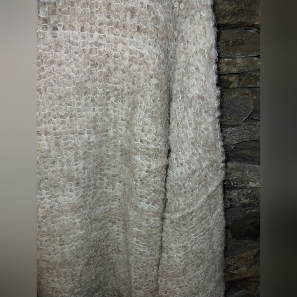 Free People alpaca sweater, tan long sleeve oversized, good condition - Picture 8 of 12